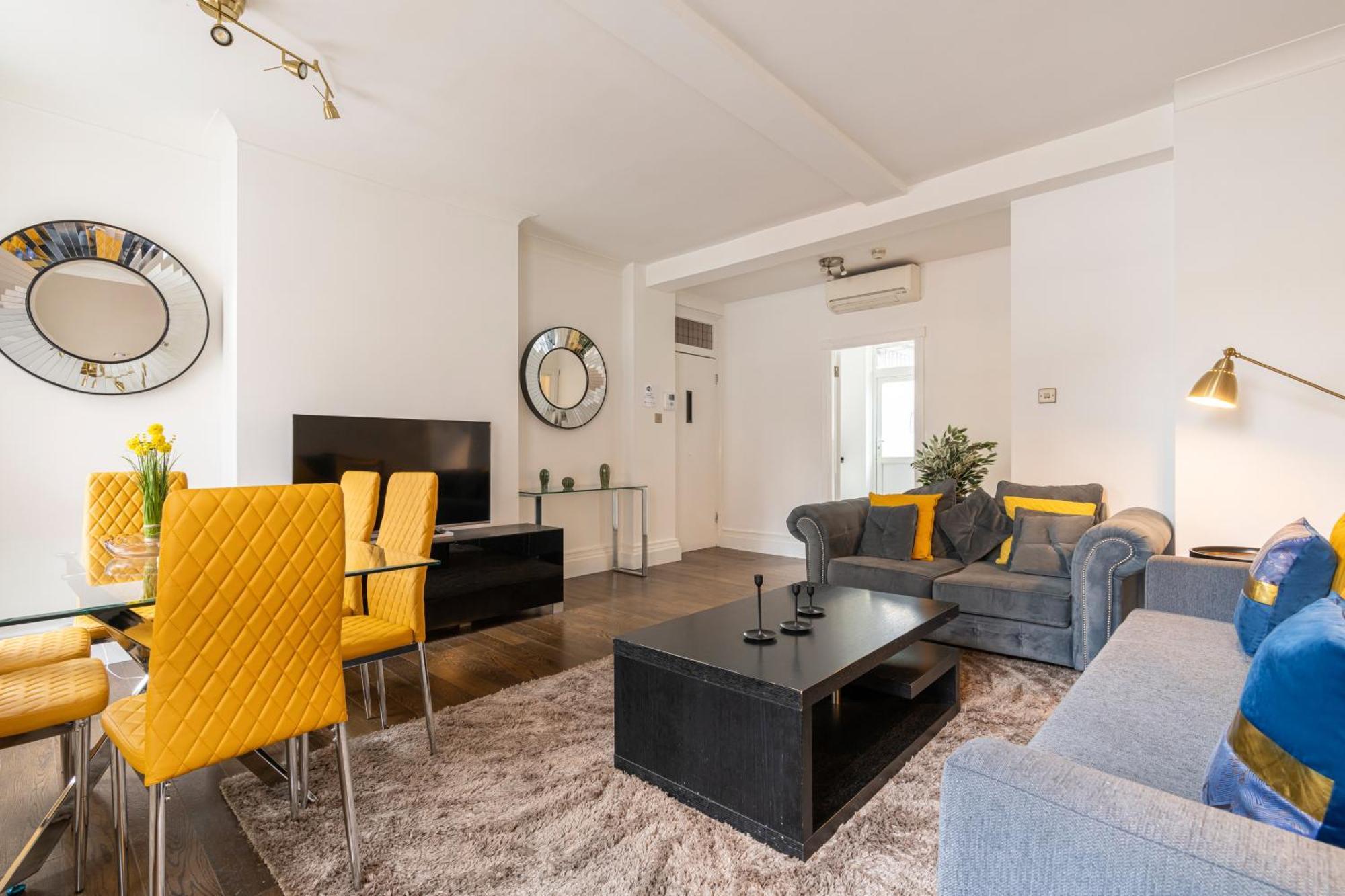 Marble Arch Apartments London Room photo